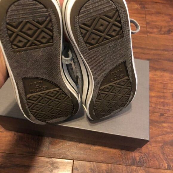 CONVERSE cta low top gray shoes sneakers sz 7 womens - Picture 4 of 5